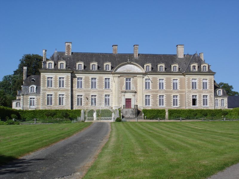 Château de Magnanne à Ménil, Monument Historique du XVIIe siècle